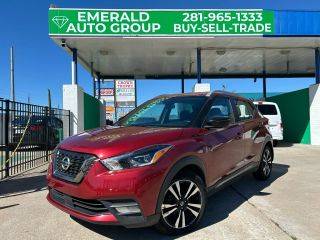 2020 Nissan Kicks SR FWD photo