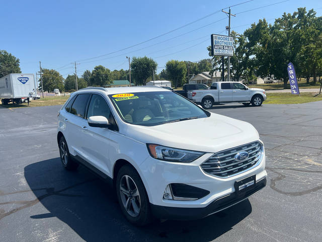 2020 Ford Edge SEL FWD photo