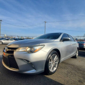 2015 Toyota Camry SE FWD photo