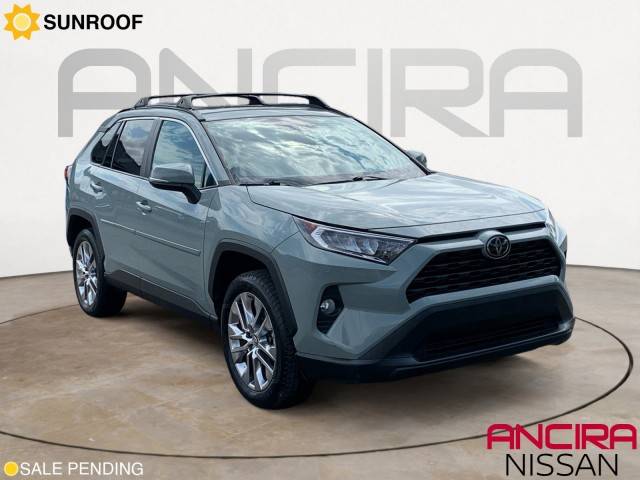 2020 Toyota RAV4 XLE Premium FWD photo