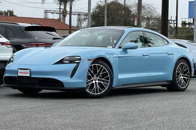 2020 Porsche Taycan 4S AWD photo