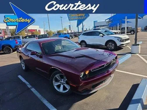 2019 Dodge Challenger SXT RWD photo