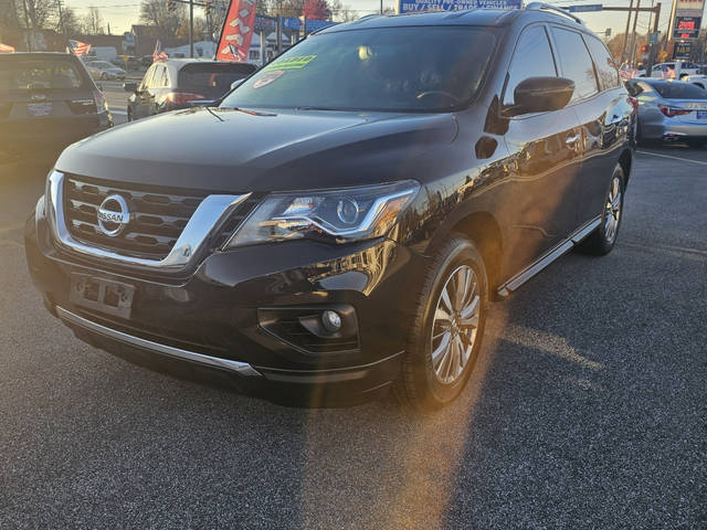 2019 Nissan Pathfinder SV 4WD photo