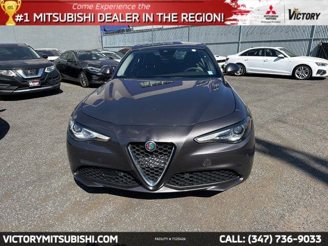 2020 Alfa Romeo Giulia Ti AWD photo