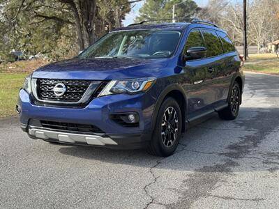 2020 Nissan Pathfinder SL FWD photo