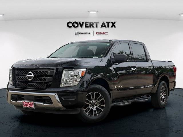 2021 Nissan Titan SV 4WD photo