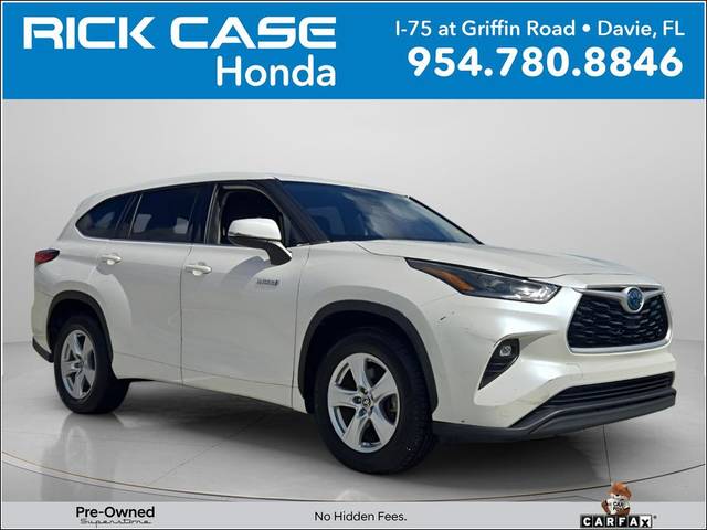 2021 Toyota Highlander Hybrid LE FWD photo