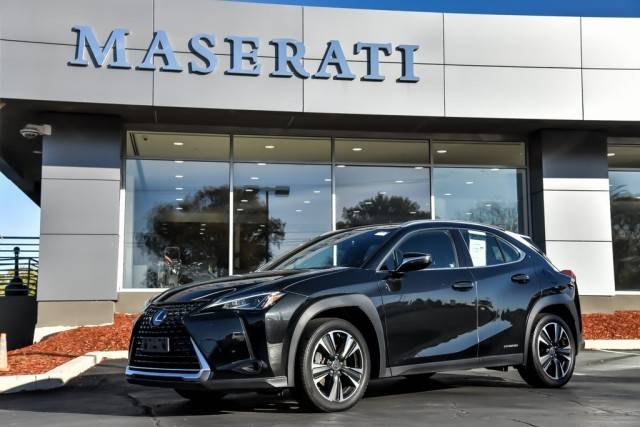 2020 Lexus UX UX 250h AWD photo