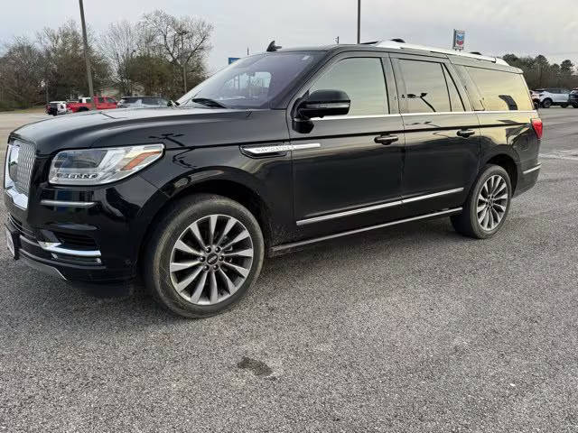 2020 Lincoln Navigator L Reserve 4WD photo