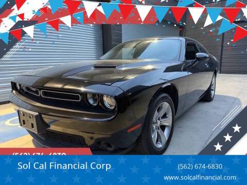 2020 Dodge Challenger SXT RWD photo