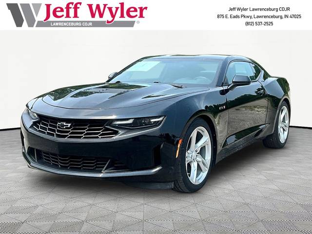 2021 Chevrolet Camaro LT1 RWD photo