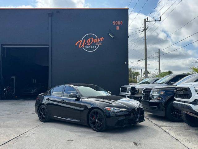 2020 Alfa Romeo Giulia RWD photo