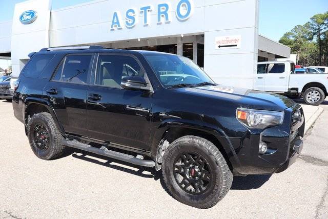 2021 Toyota 4Runner SR5 Premium 4WD photo