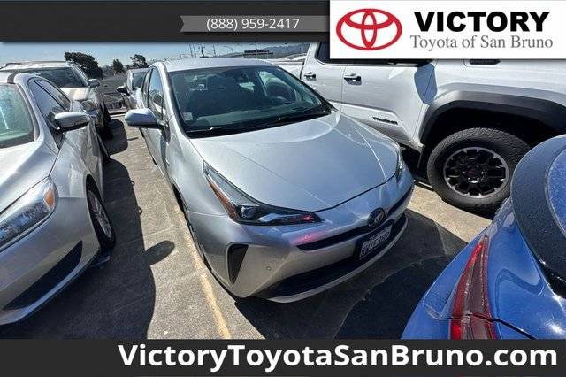 2021 Toyota Prius Limited FWD photo