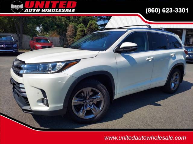 2018 Toyota Highlander Limited Platinum AWD photo