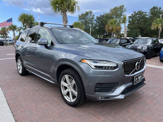 2020 Volvo XC90 Momentum AWD photo