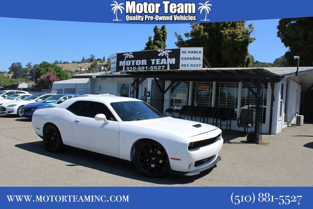 2020 Dodge Challenger R/T RWD photo