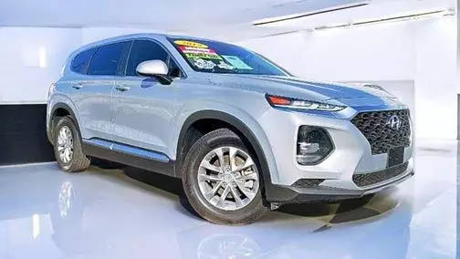 2019 Hyundai Santa Fe SE FWD photo