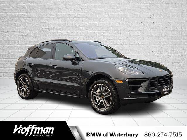 2021 Porsche Macan Turbo AWD photo