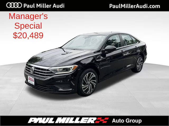 2020 Volkswagen Jetta SEL FWD photo