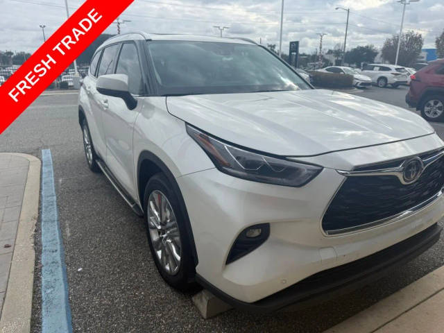 2020 Toyota Highlander Limited FWD photo