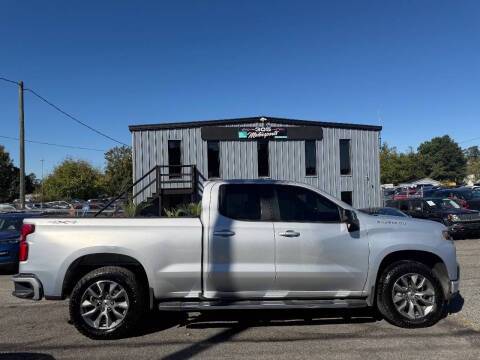 2020 Chevrolet Silverado 1500 RST 4WD photo