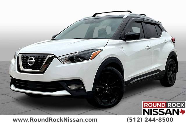 2020 Nissan Kicks SR FWD photo