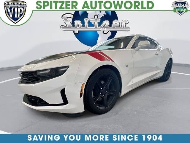 2021 Chevrolet Camaro 1LT RWD photo