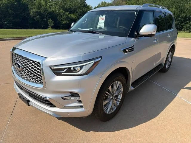 2019 Infiniti QX80 LUXE 4WD photo