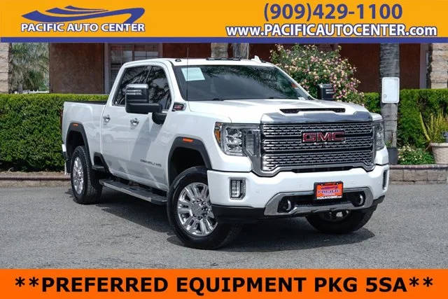 2020 GMC Sierra 3500HD Denali 4WD photo