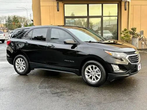 2020 Chevrolet Equinox LS FWD photo
