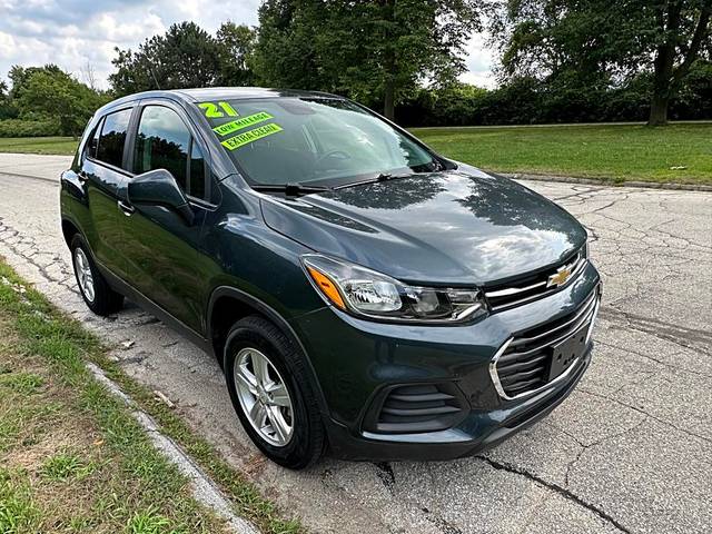 2021 Chevrolet Trax LS AWD photo