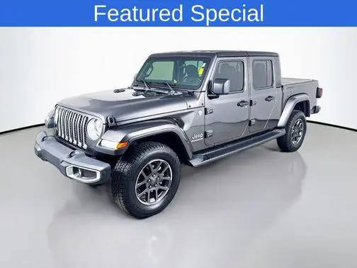 2021 Jeep Gladiator Overland 4WD photo