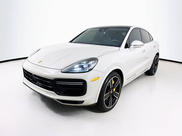 2020 Porsche Cayenne Coupe Turbo S E-Hybrid AWD photo
