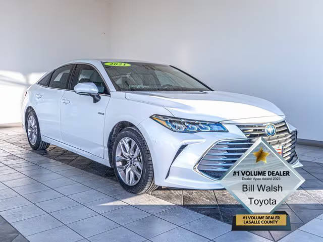 2021 Toyota Avalon Hybrid XLE FWD photo