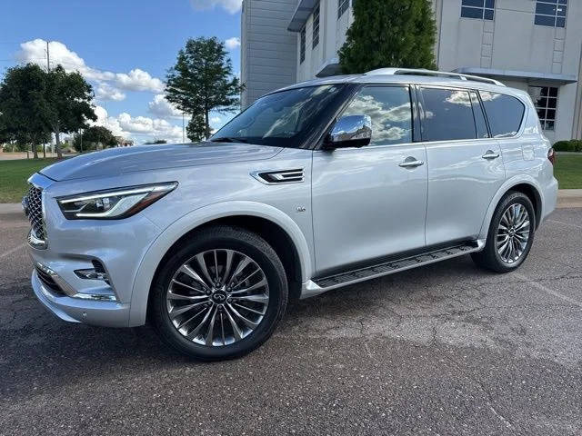 2019 Infiniti QX80 LUXE RWD photo