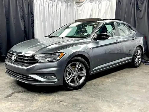 2020 Volkswagen Jetta R-Line FWD photo