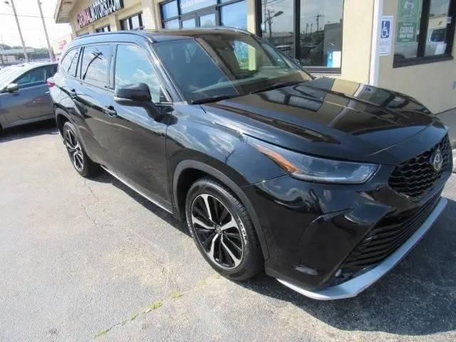 2021 Toyota Highlander XSE AWD photo