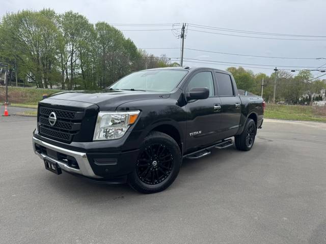 2021 Nissan Titan SV 4WD photo