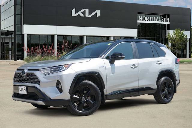 2021 Toyota RAV4 Hybrid XSE AWD photo