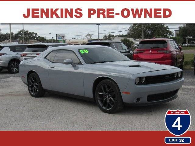 2020 Dodge Challenger SXT RWD photo