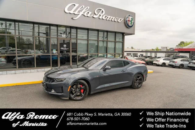 2021 Chevrolet Camaro LT1 RWD photo