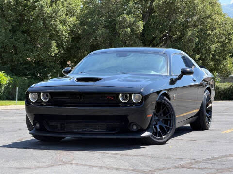 2020 Dodge Challenger R/T Scat Pack RWD photo