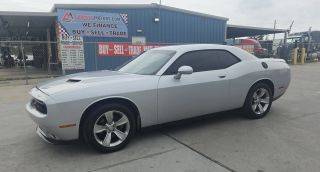 2020 Dodge Challenger SXT RWD photo