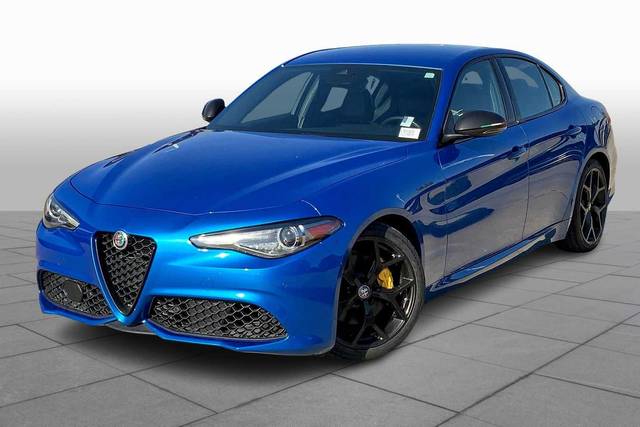 2020 Alfa Romeo Giulia Sport RWD photo