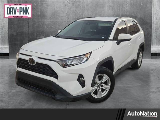 2021 Toyota RAV4 XLE FWD photo