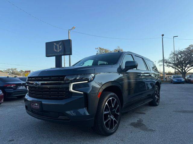 2021 Chevrolet Suburban RST 4WD photo