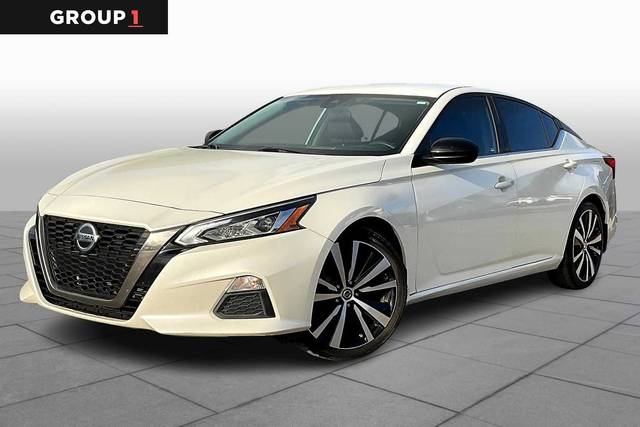 2020 Nissan Altima 2.5 SR FWD photo