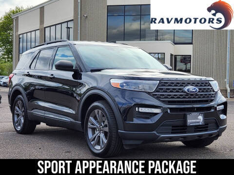 2021 Ford Explorer XLT 4WD photo