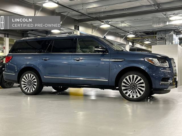 2020 Lincoln Navigator L Reserve 4WD photo